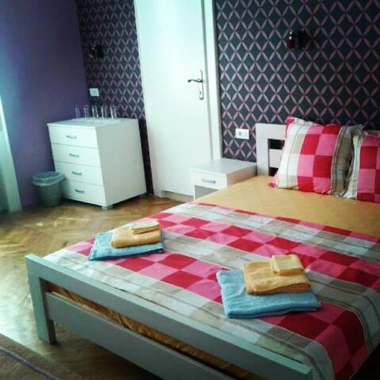Family Top Rooms Bela Lada Sobe Novi Sad Eksteriør billede