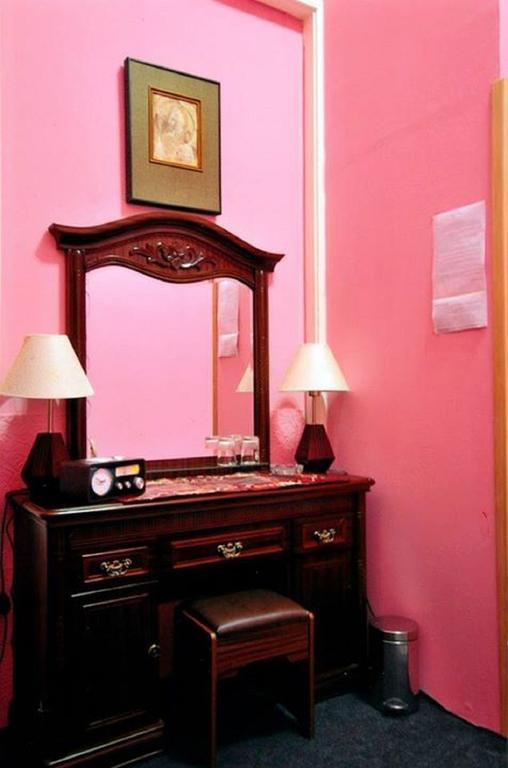 Family Top Rooms Bela Lada Sobe Novi Sad Eksteriør billede