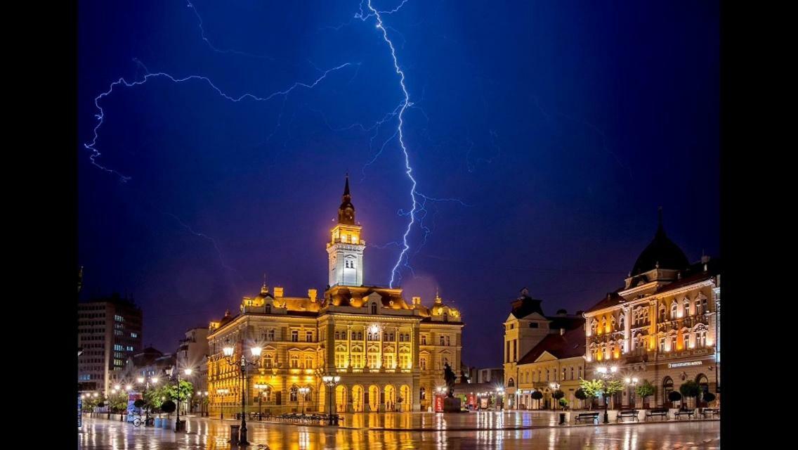 Family Top Rooms Bela Lada Sobe Novi Sad Eksteriør billede